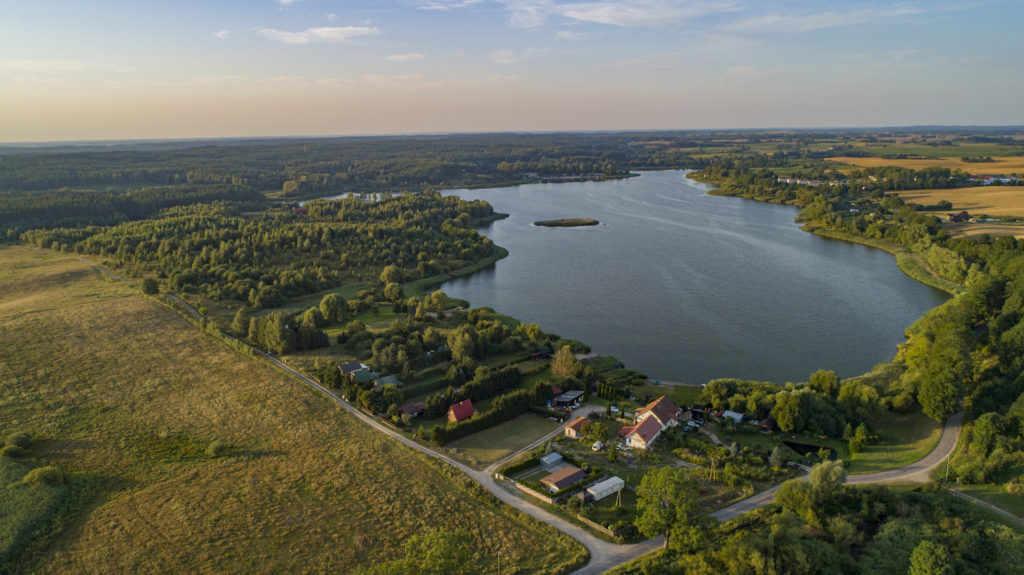 Działki na Warmii nad jeziorem